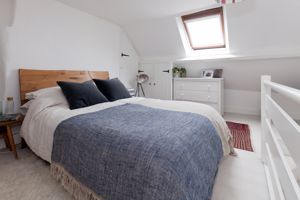 Bedroom- click for photo gallery